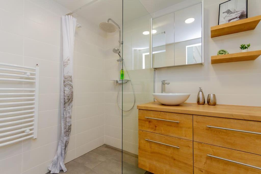 בודפשט Apartmento Albero Di Acacia By Nw מראה חיצוני תמונה